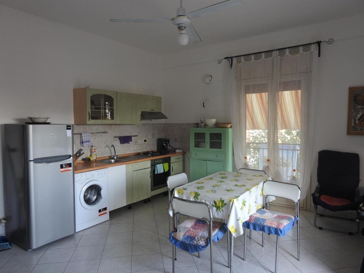 Appartamento Leonardo Capaci Esterno foto